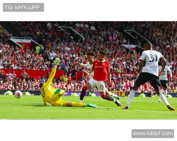 英超第26轮精彩对决富勒姆主场迎战曼联直播全程回顾